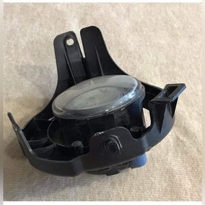 Nissan Pathfinder Fog Light Lamp 26150-EA500 Valero
Sentra Frontier Navara